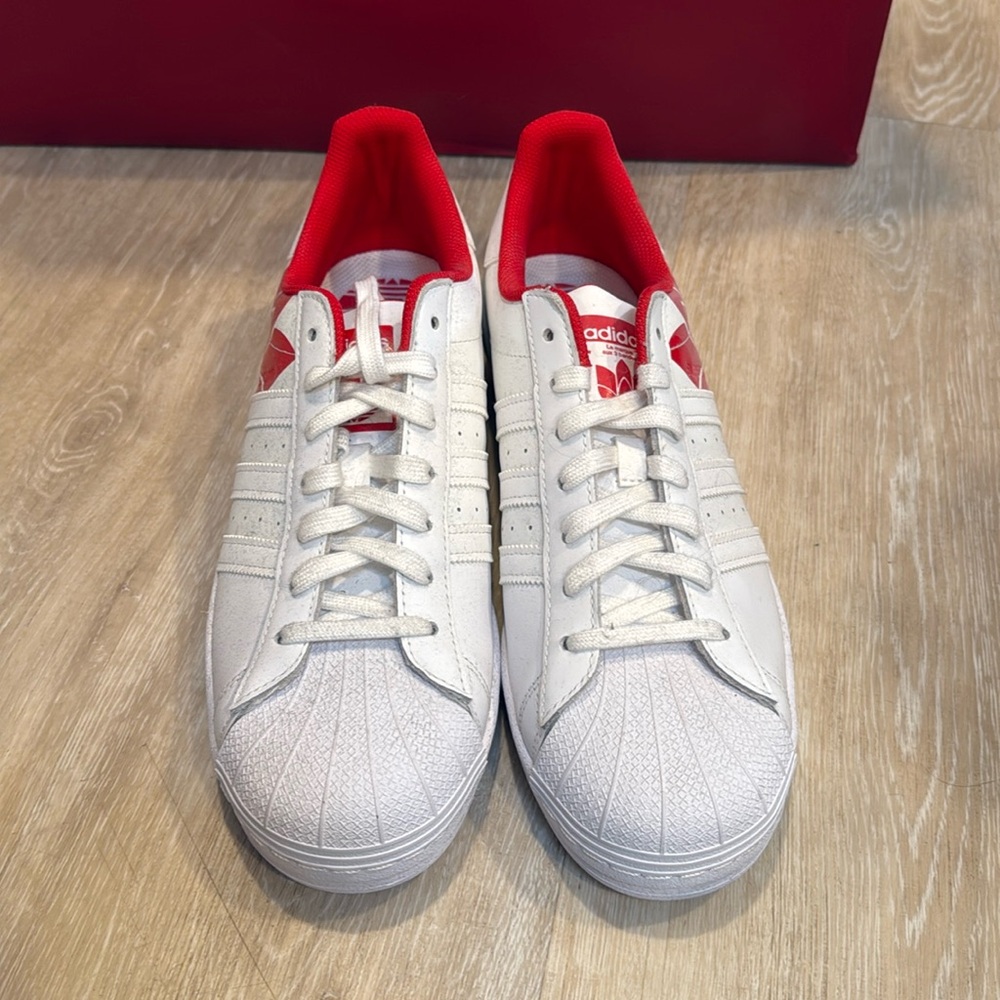 Adidas Superstars Size 11